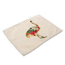 Load image into Gallery viewer, Animal Cotton Linen Table Mats