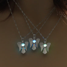 Load image into Gallery viewer, Pear cage Angel Wing Necklace