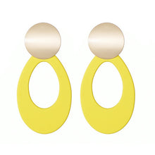 Load image into Gallery viewer, Gold Geometric Acrylic Earrings