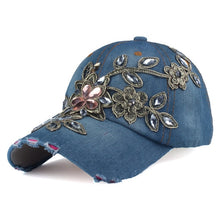 Load image into Gallery viewer, Baseball Cap With Flower Canvas