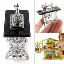 Load image into Gallery viewer, 1pcs Mini Vintage Sewing Machine Doll House Doll Cloth Model Accessories Home Furniture Toy Crafts Decoration