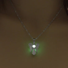 Load image into Gallery viewer, Pear cage Angel Wing Necklace