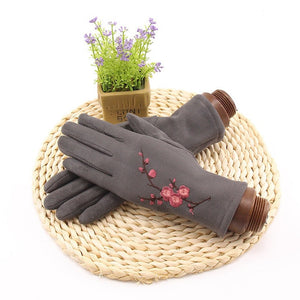 Plum Pattern Mittens Gloves