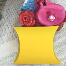 Load image into Gallery viewer, Cute Pillow Shape Boxes