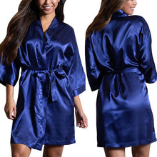 Load image into Gallery viewer, Robe Black Night Gown