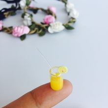 Load image into Gallery viewer, Mini Lemon Water Cup